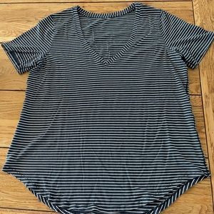 Lululemon V-Neck Shirt